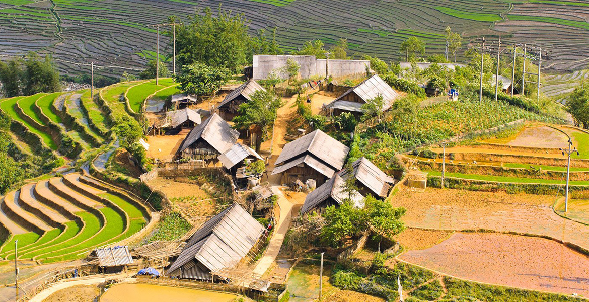 Sapa Trekking Tour with Train